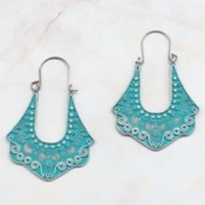 Earrings Shell-shaped Drop